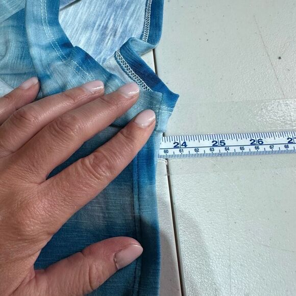 Chico's Short Sleeve Tee Shirt Blue White Ombré Tie Dye Coastal Size‎ 3 XL 16-18 - Picture 7 of 8